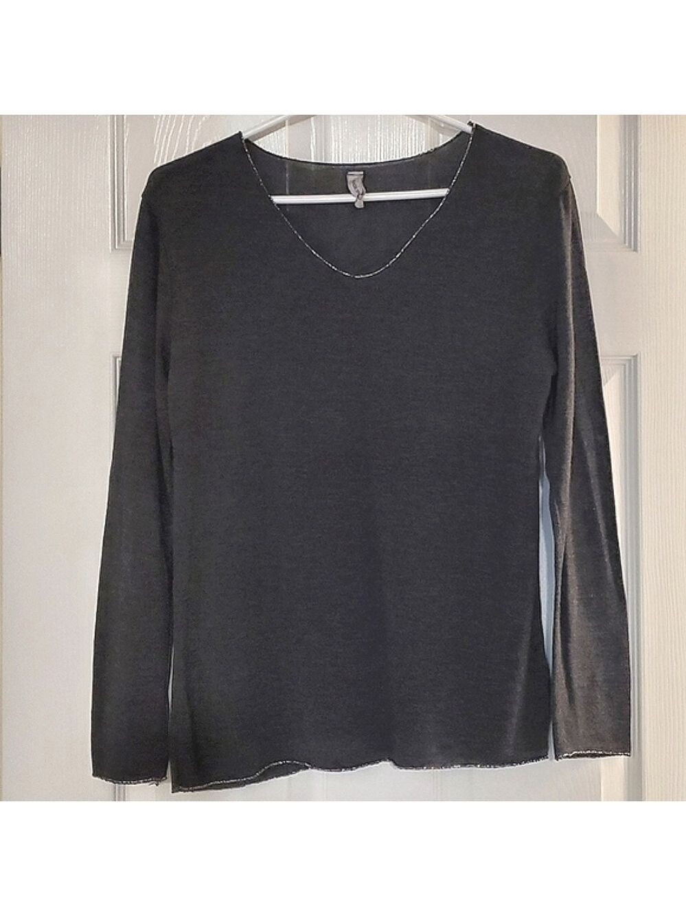 M Made In Italy Knit Crewneck Sweater Glitter Trim Long Sleeves Dark Gray Medium